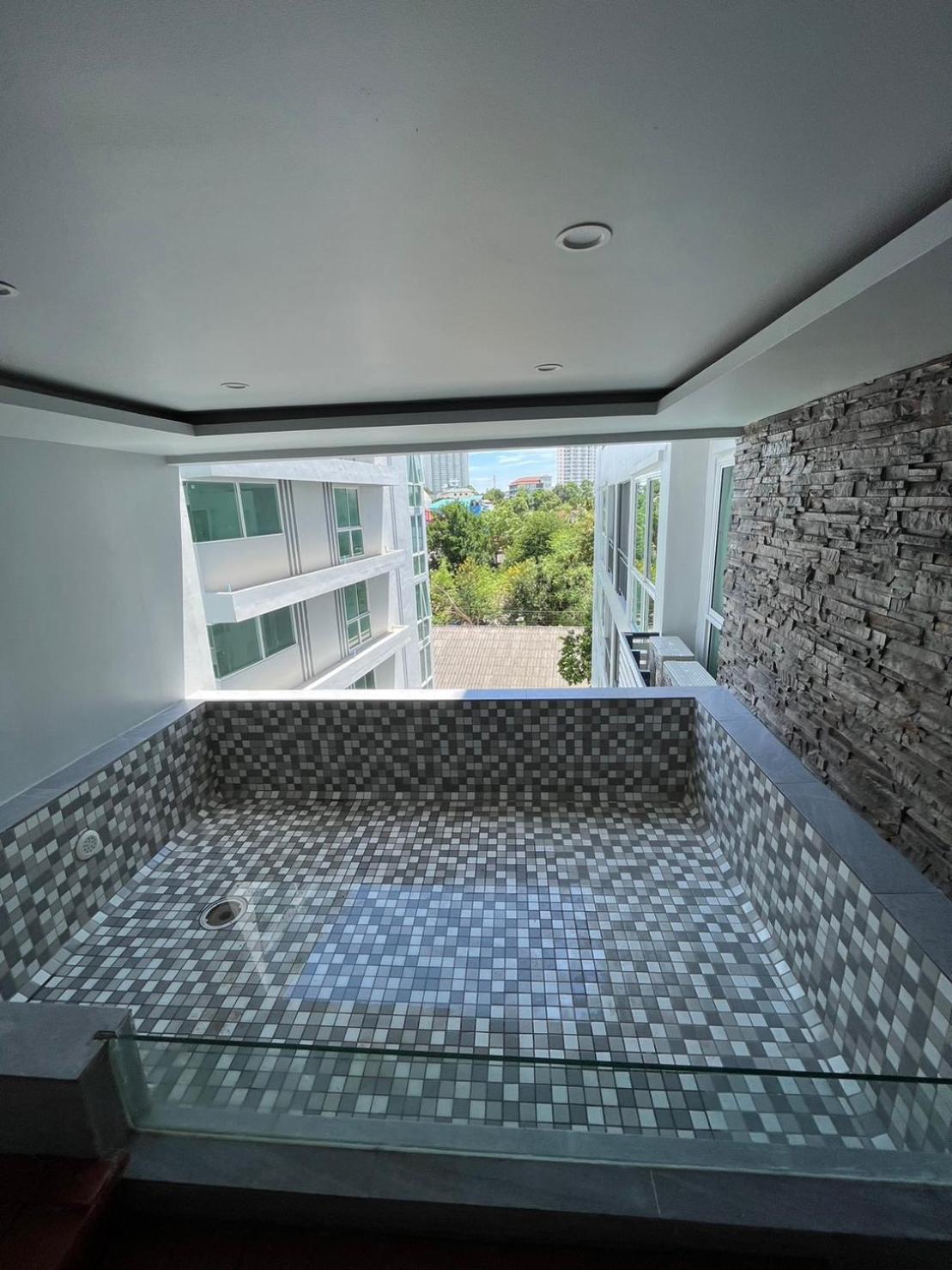 Deco Pattaya Hotel North Pattaya Luaran gambar